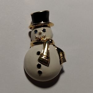 MONET ENAMEL RHINESTONE SNOWMAN PIN BROOCH